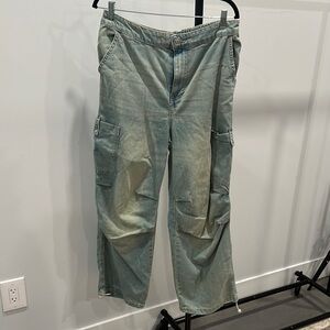 Relaxed Jeans with Wide-Leg Fit